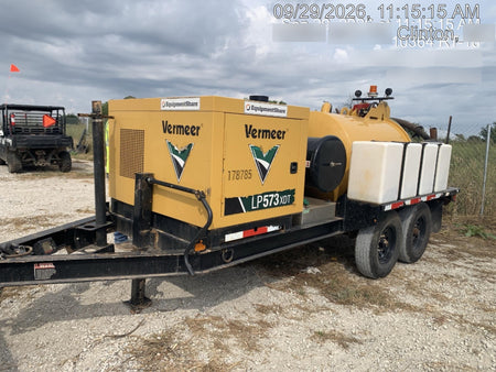2021 VAC-TRON LP573XDT