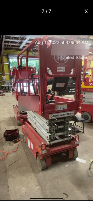 2020 MEC 1330SE Solid NM Tires, Steel Swing out Doors, LCS, Beacon, 900W Inverter