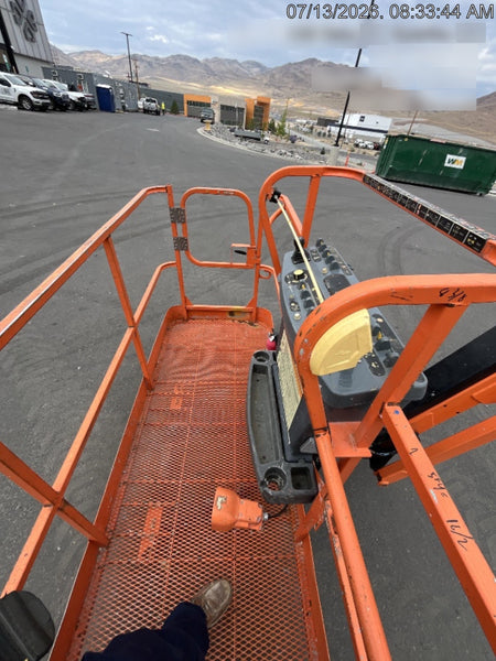 2021 JLG 660SJ