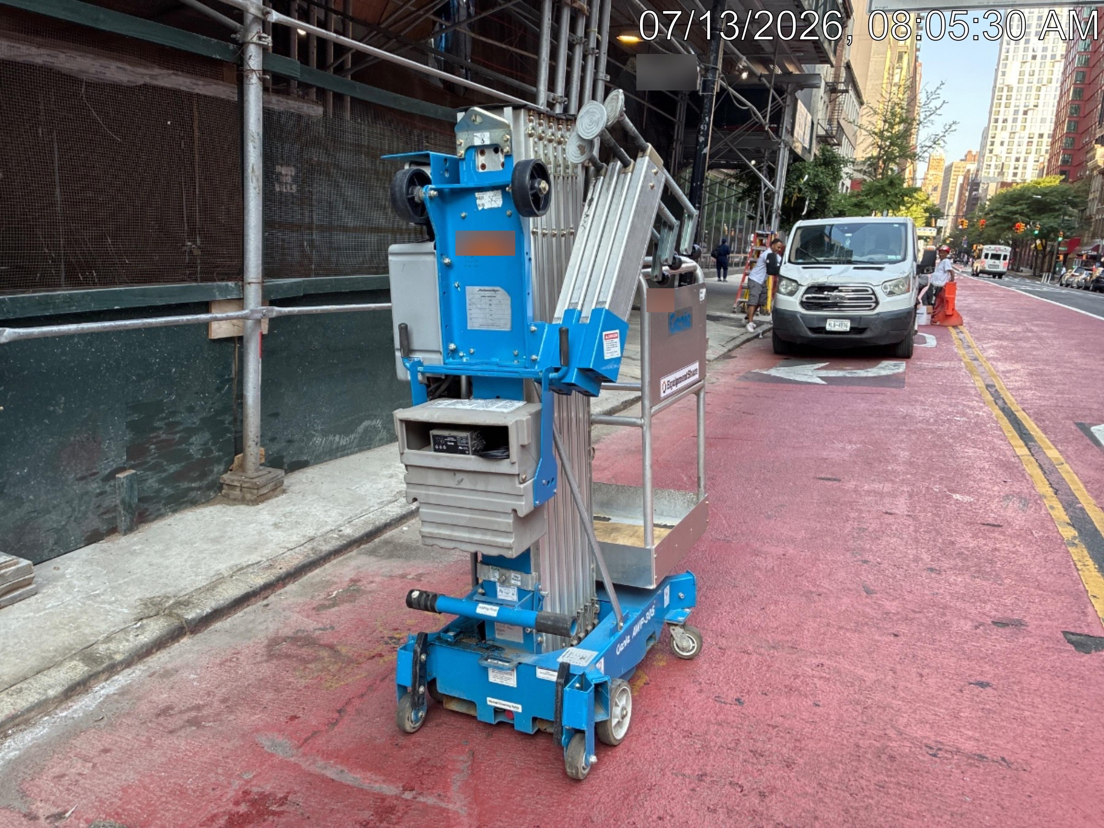 2019 GENIE AWP-30S
