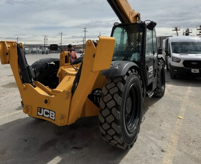 2024 JCB 510-56