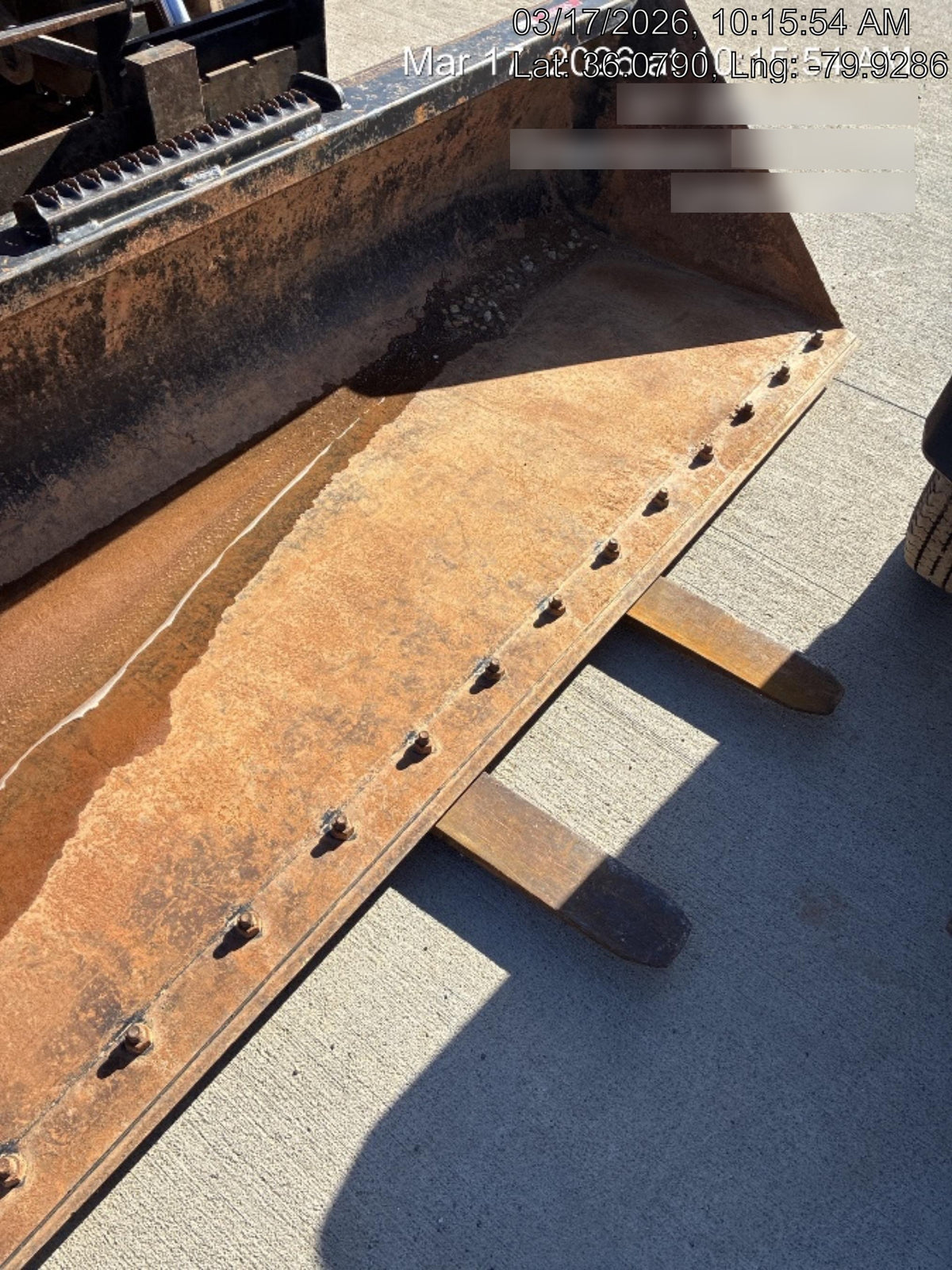2022 ARROW MATERIAL HANDLING 60" Pallet Forks - Arrow