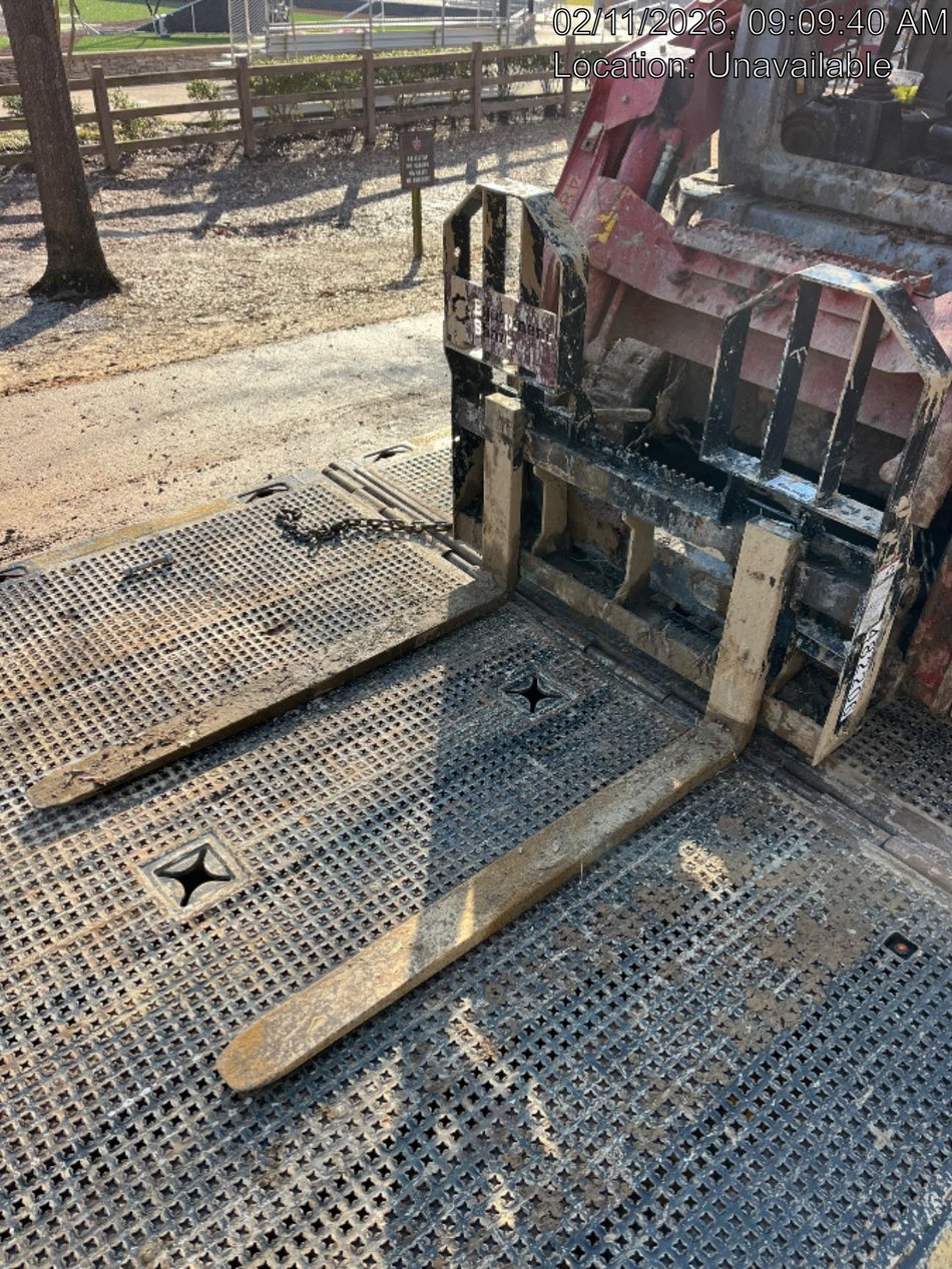 2025 ARROW MATERIAL HANDLING 48" Pallet Forks - Arrow