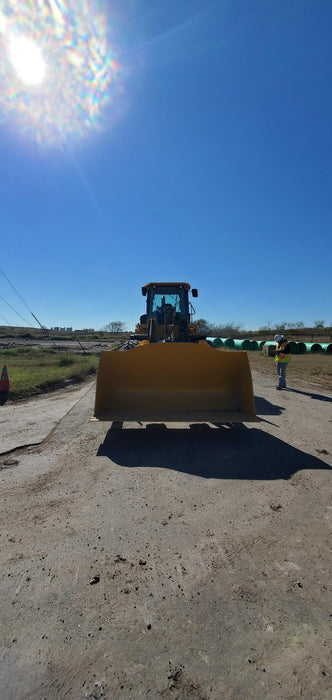 2020 JOHN DEERE 96" Loader Fork Carriage - John Deere
