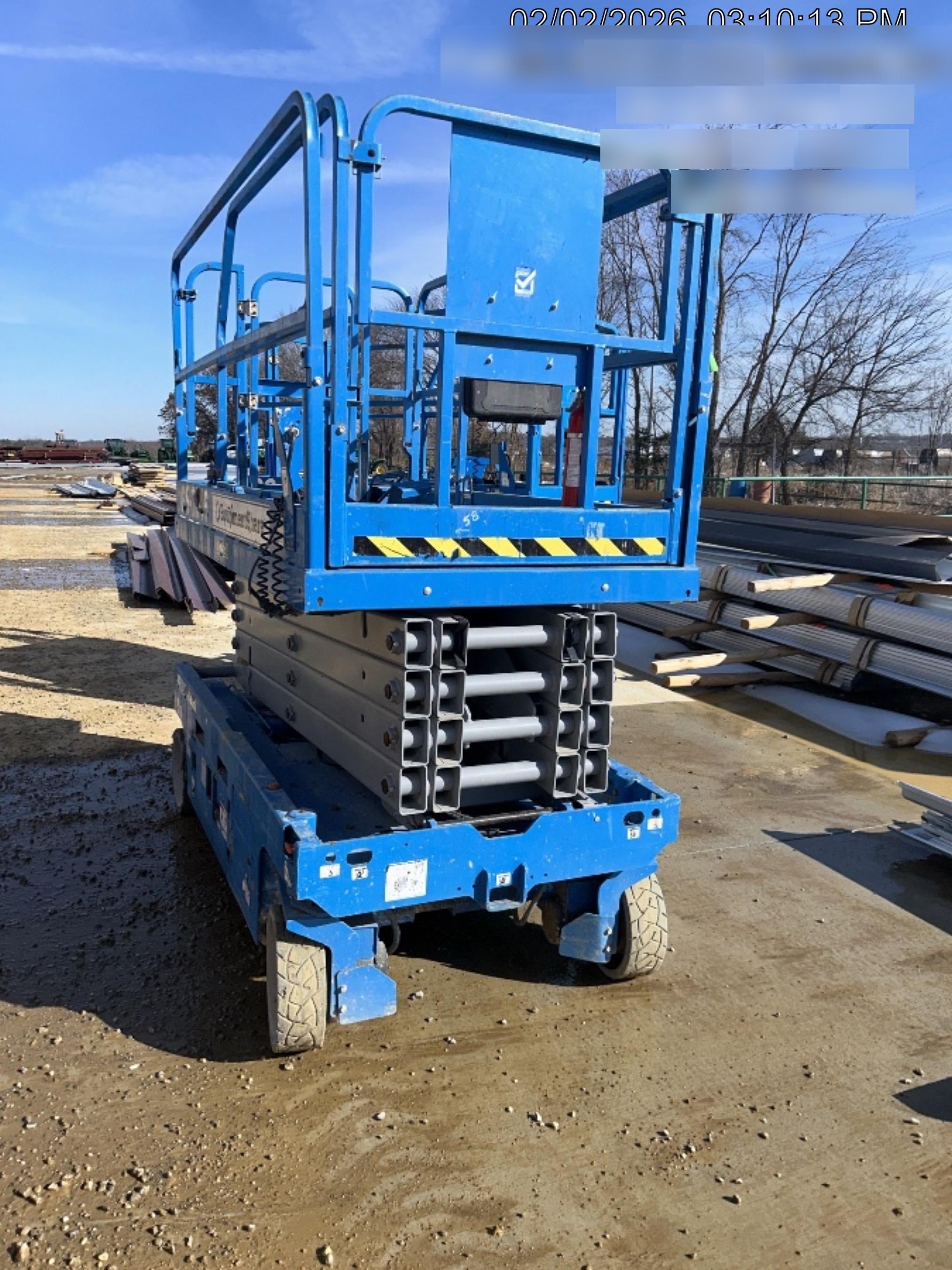 2023 GENIE GS-3246