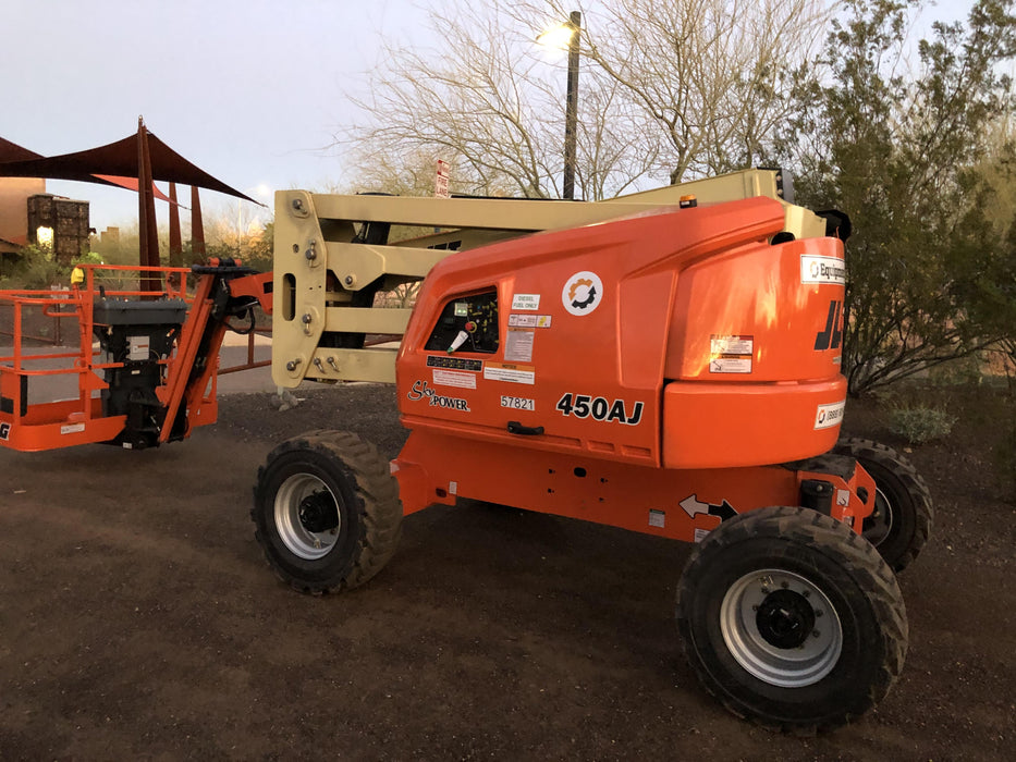 2019 JLG 450AJ Deutz Diesel Engine, Hi Flotation Tires, Welder-Ready Package, Rotating Beacon