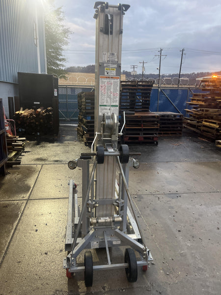 2020 GENIE SLC-24