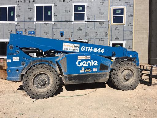 2017 GENIE GTH-844