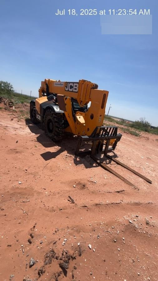 2019 JCB 510-56