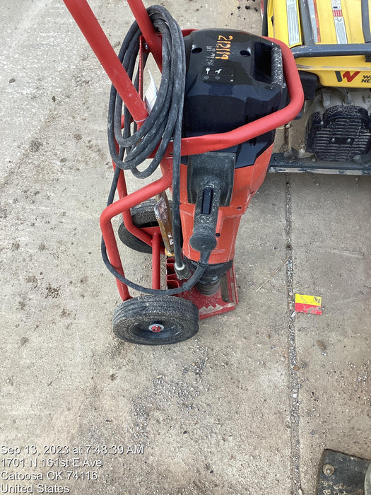 2022 HILTI TE 3000-AVR