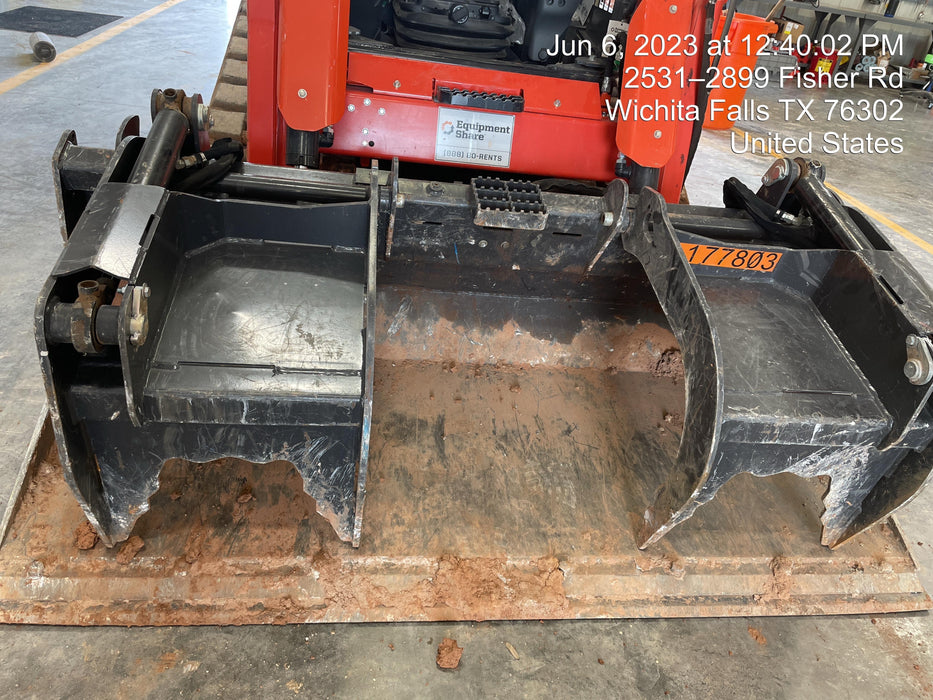 2021 PALADIN 76" Scrap Grapple Bucket - Paladin