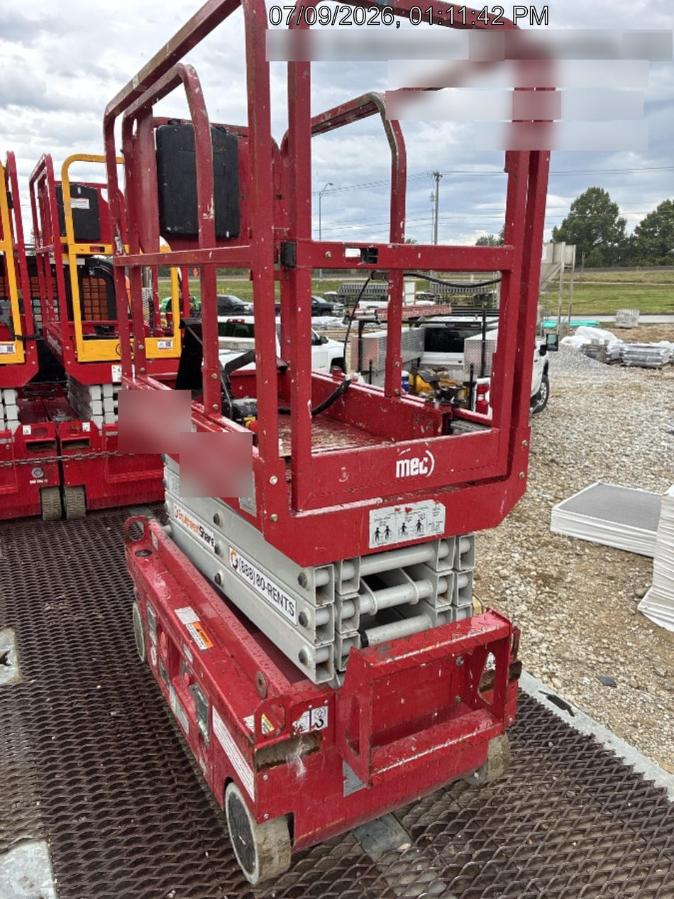 2019 MEC 1330SE MEC 1330SE w/ES Track Hardware, Full Extended 2 Year Warranty
