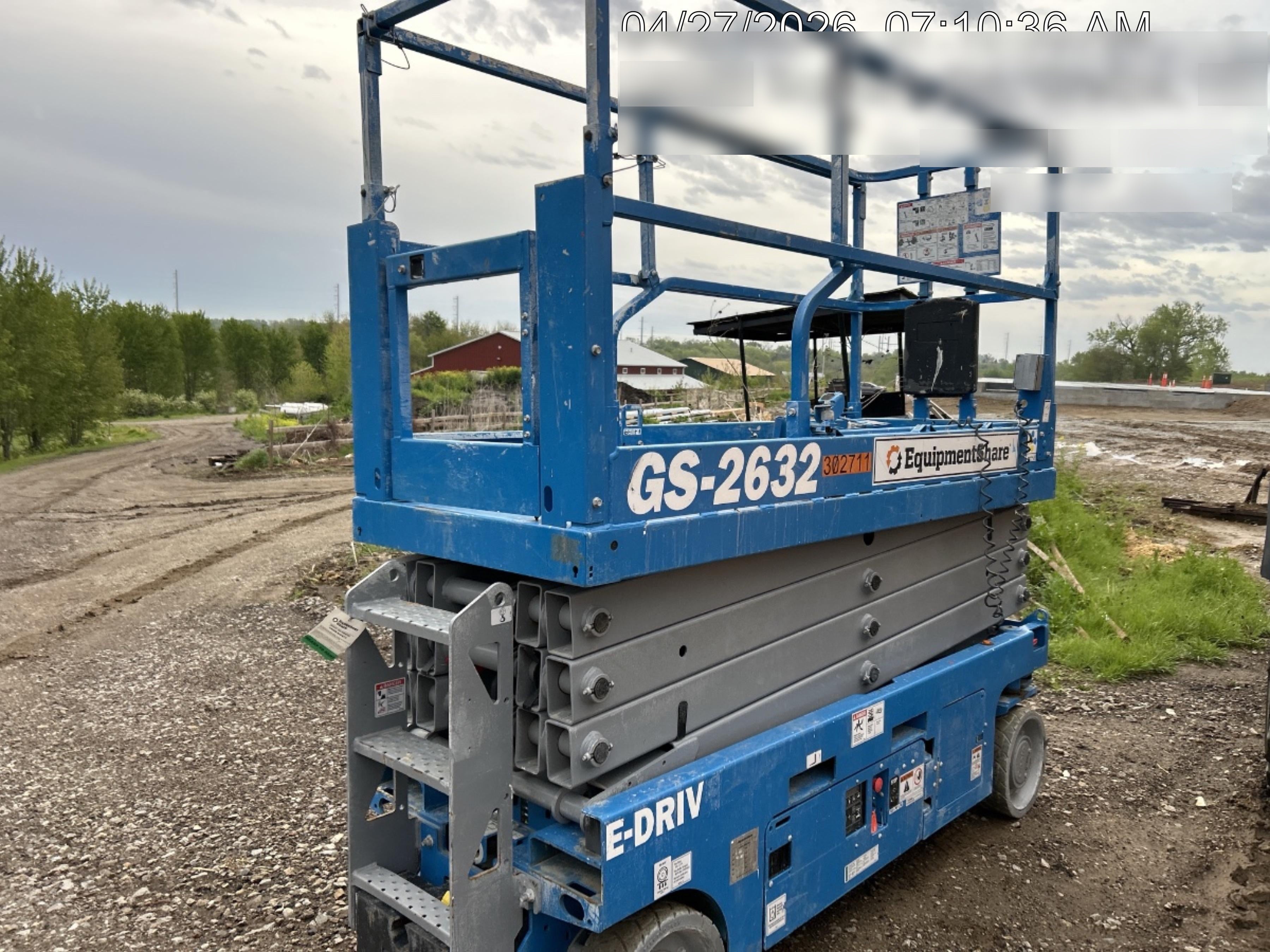 2023 GENIE GS-2632