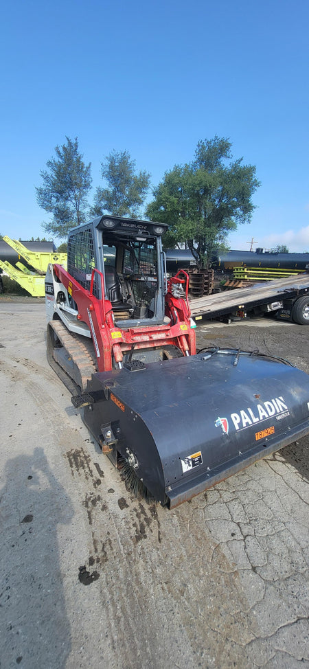 2021 PALADIN Sweepster SB72