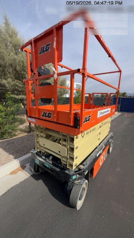 2022 JLG ES3246