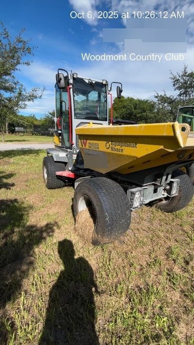 2025 WACKER NEUSON DW311 Cab Turf Tires