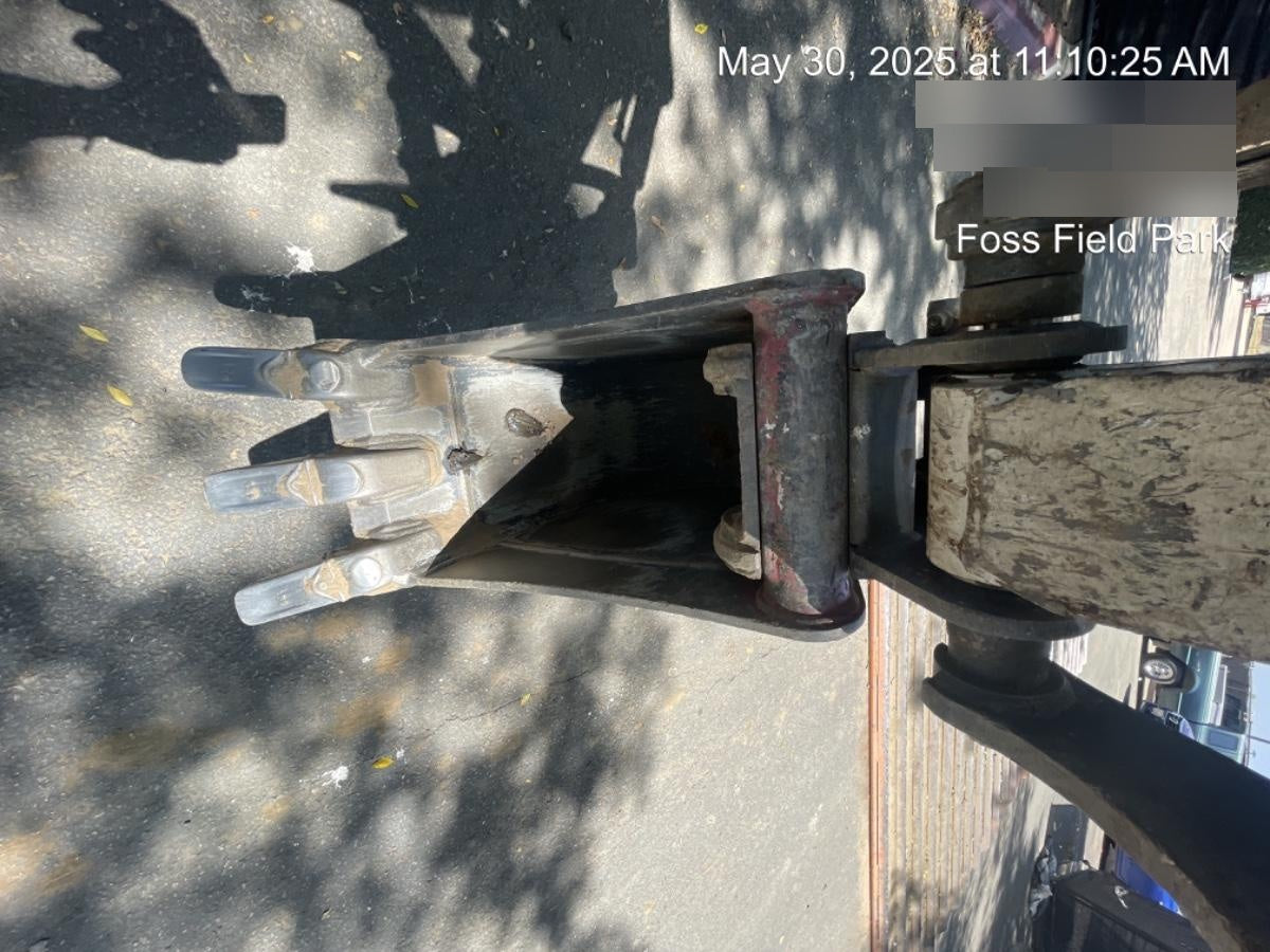 2023 SOLESBEE 12" Bucket - Solesbee