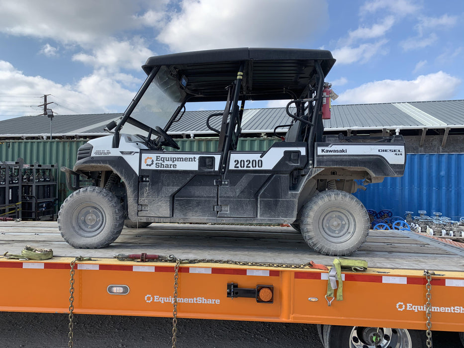 2018 Kawasaki Mule PRO-DXT Kawasaki Mule 4x4 Diesel UTV w/Hard Top, Windshield, Beacon, Backup Alarm, ES Keypad/Hardware Installed