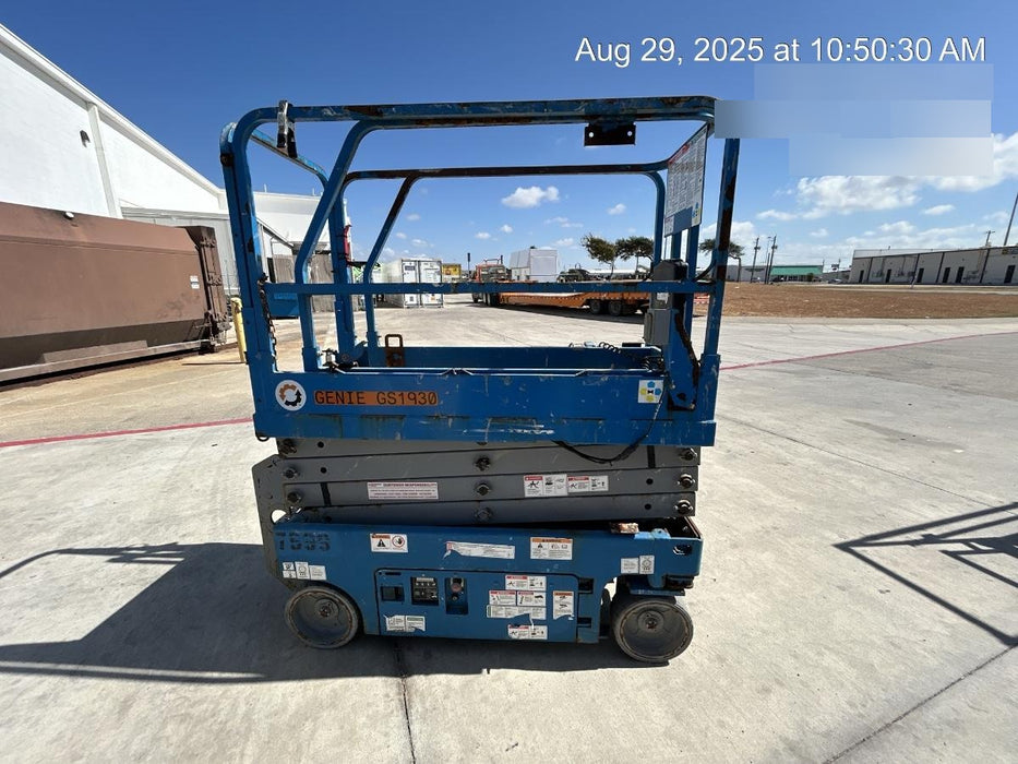 2018 GENIE GS-1930