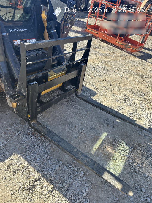 2025 ARROW MATERIAL HANDLING 48" Pallet Forks - Arrow