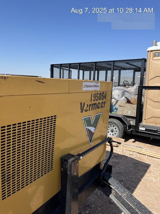 2022 VAC-TRON LP573XDT