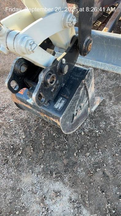 2025 TAKEUCHI 18" HD Bucket - Takeuchi