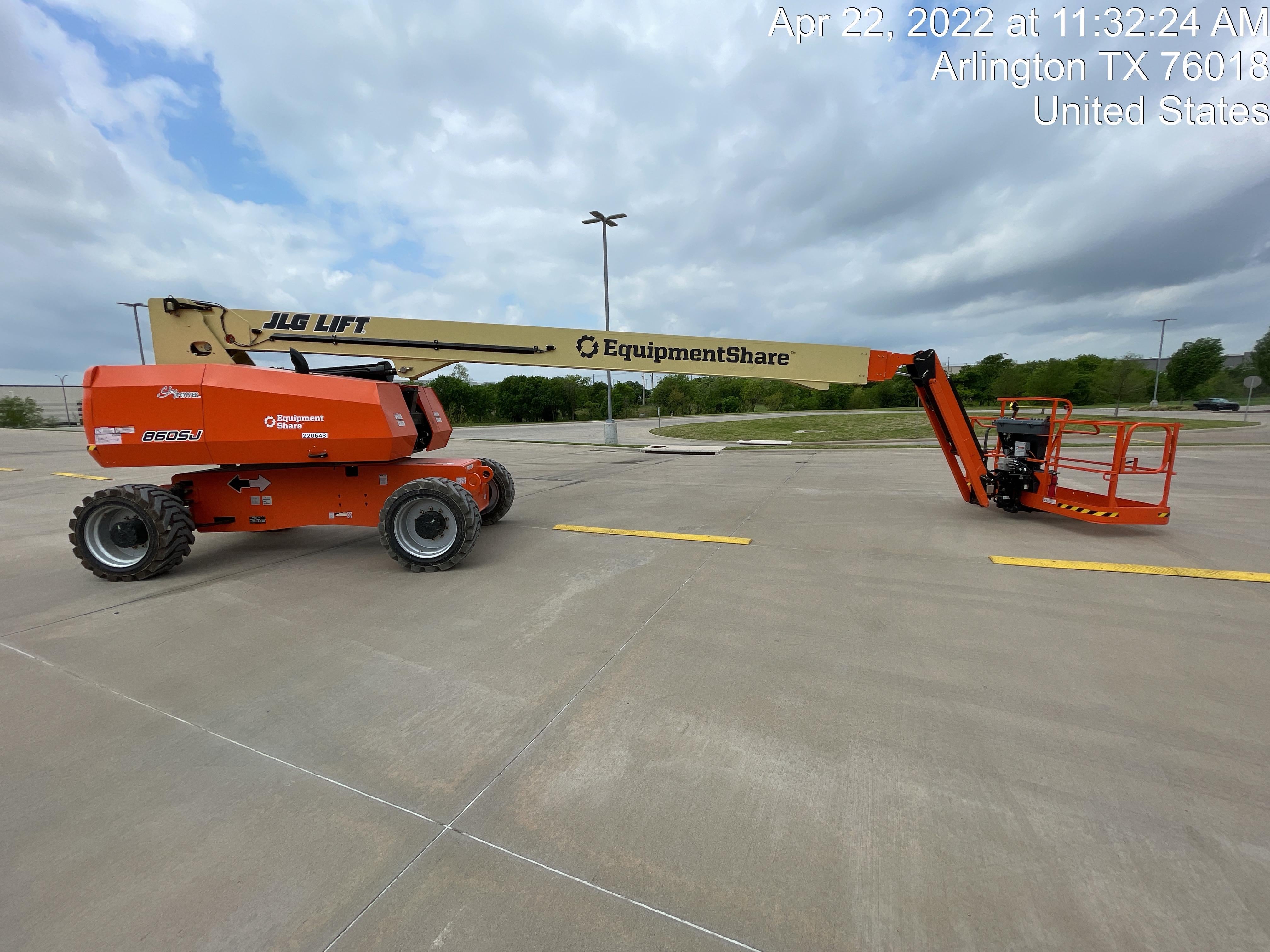 2022 JLG 860SJ