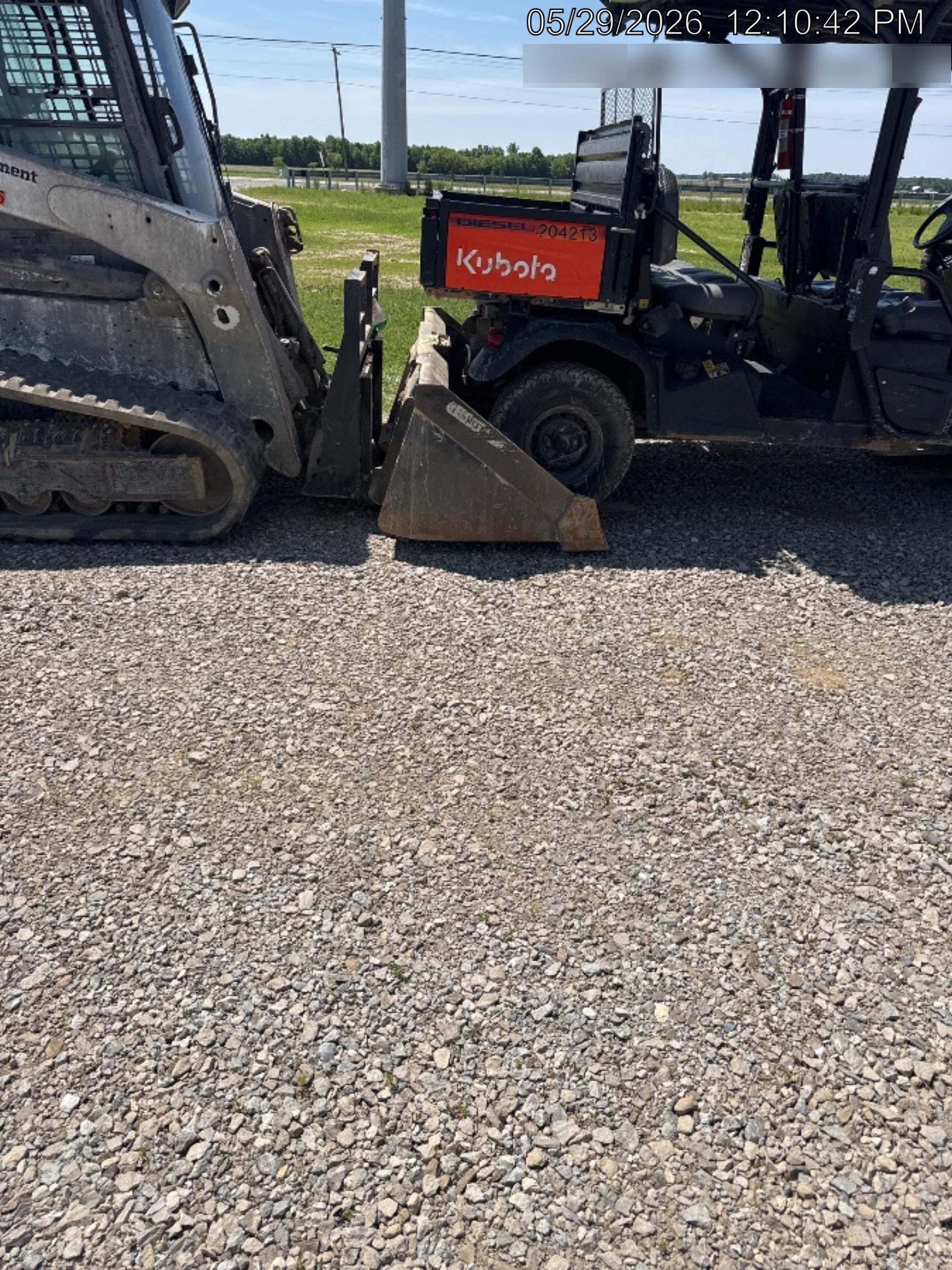 2025 ARROW MATERIAL HANDLING 24" Pallet Fork Frame