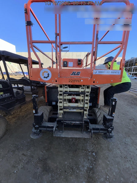 2022 JLG RT4069