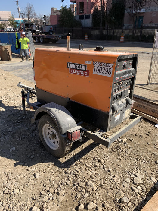 2021 Lincoln Electric Vantage 322 Vantage 322 Ready Pak 3 w/ Decals, ORANGE (includes trailer, cable rack, fender light kit) NO Telematics