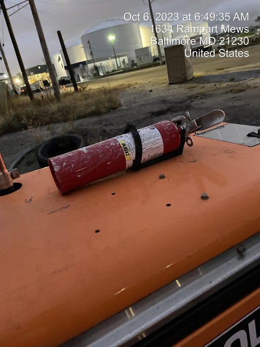 2021 Lincoln Electric Vantage 322 Vantage 322 Ready Pak 3 w/ Decals, ORANGE (includes trailer, cable rack, fender light kit) NO Telematics