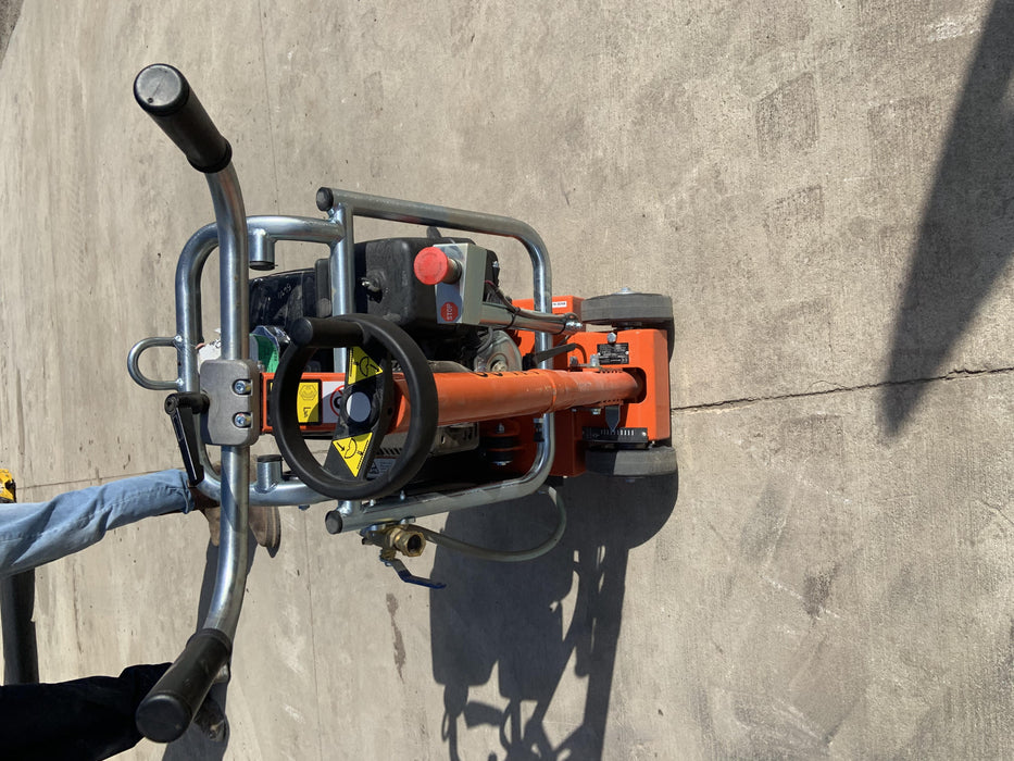 2019 HUSQVARNA FS309