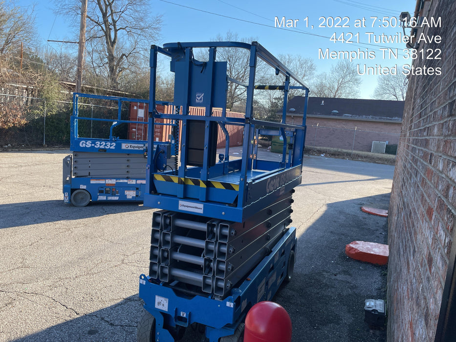 2021 GENIE GS-3232
