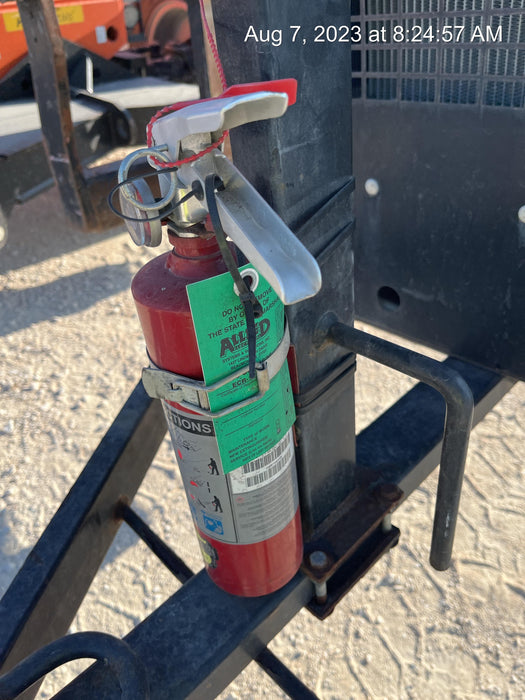 2021 Lincoln Electric Vantage 322 Vantage 322 Ready Pak 3 w/ Decals, ORANGE (includes trailer, cable rack, fender light kit) NO Telematics