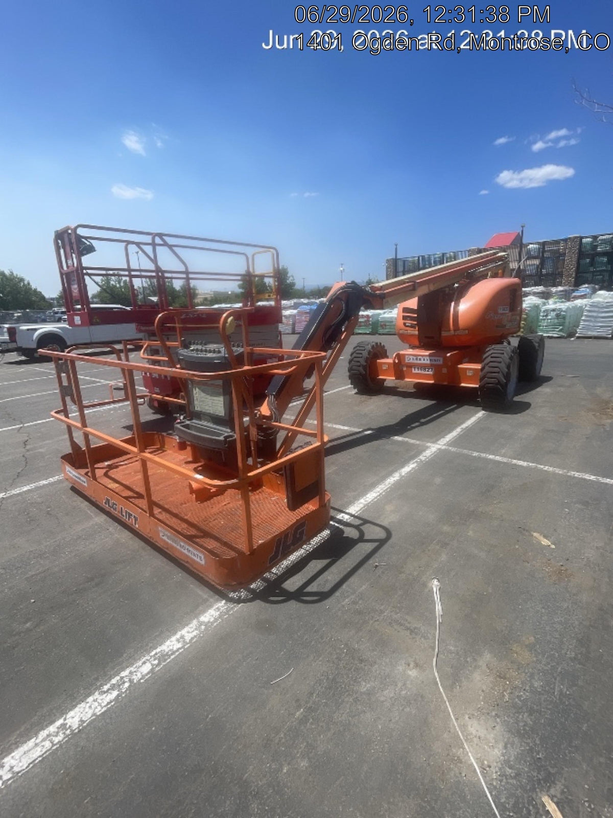 2021 JLG 600AJ