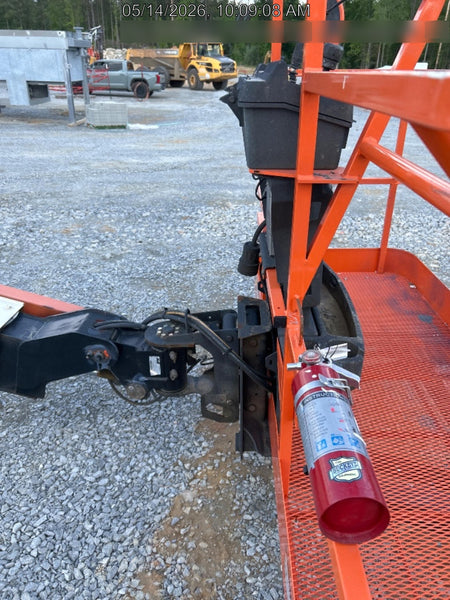 2021 JLG 400S