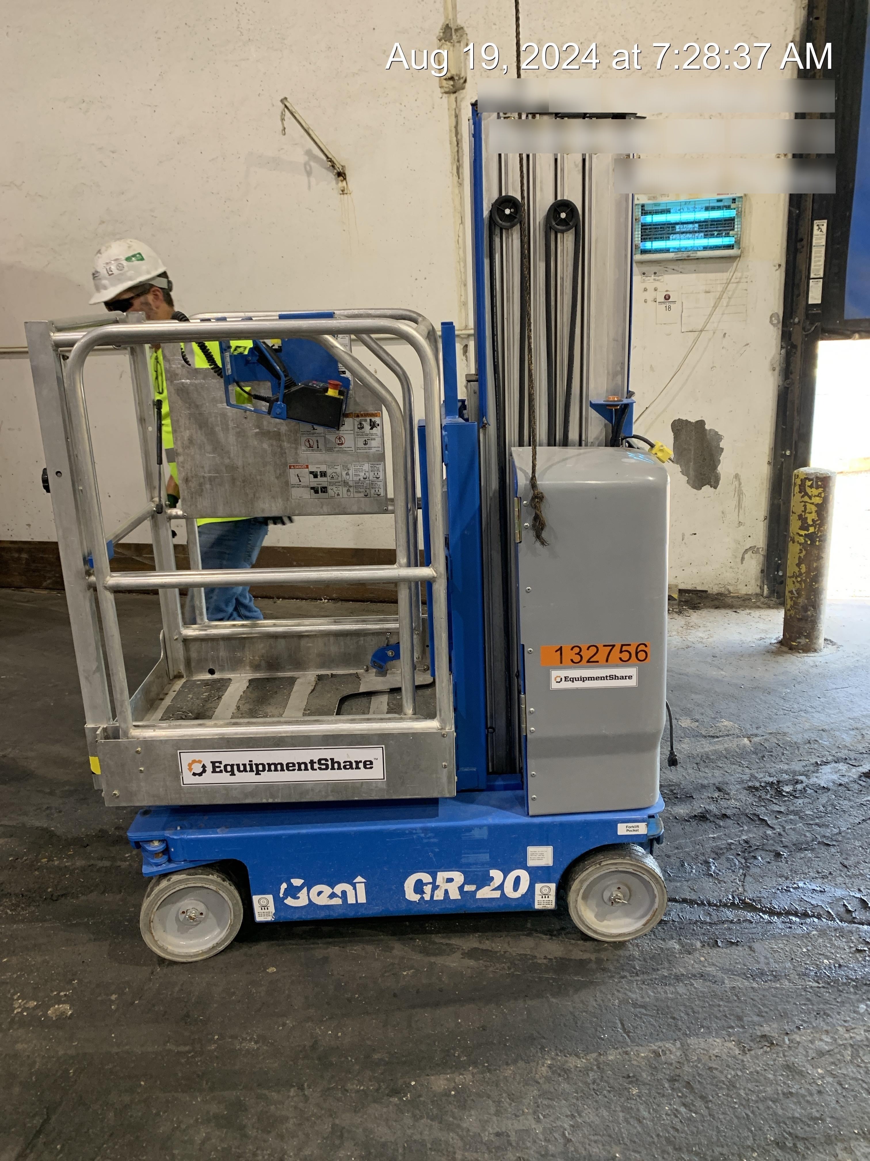2021 GENIE GR-20