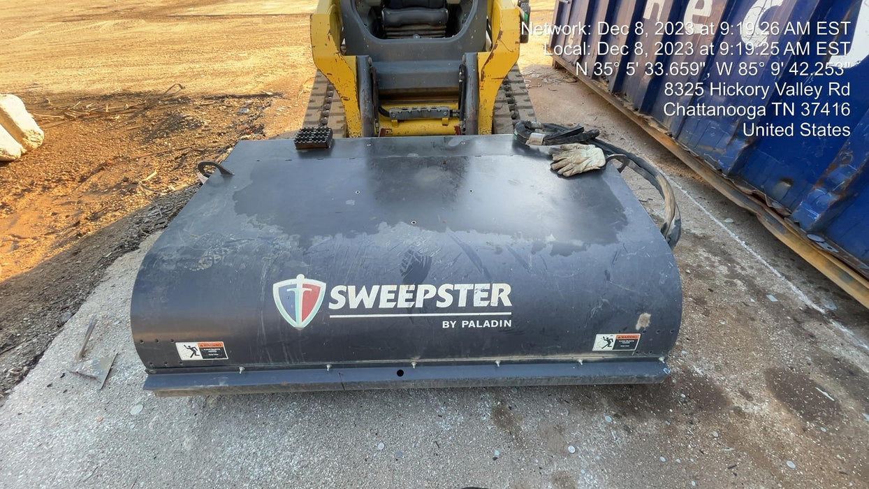 2020 PALADIN Sweepster SB72