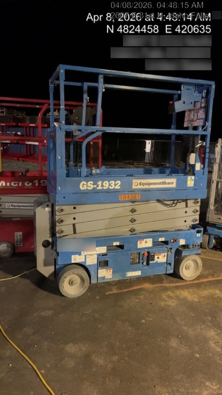 2021 GENIE GS-1932