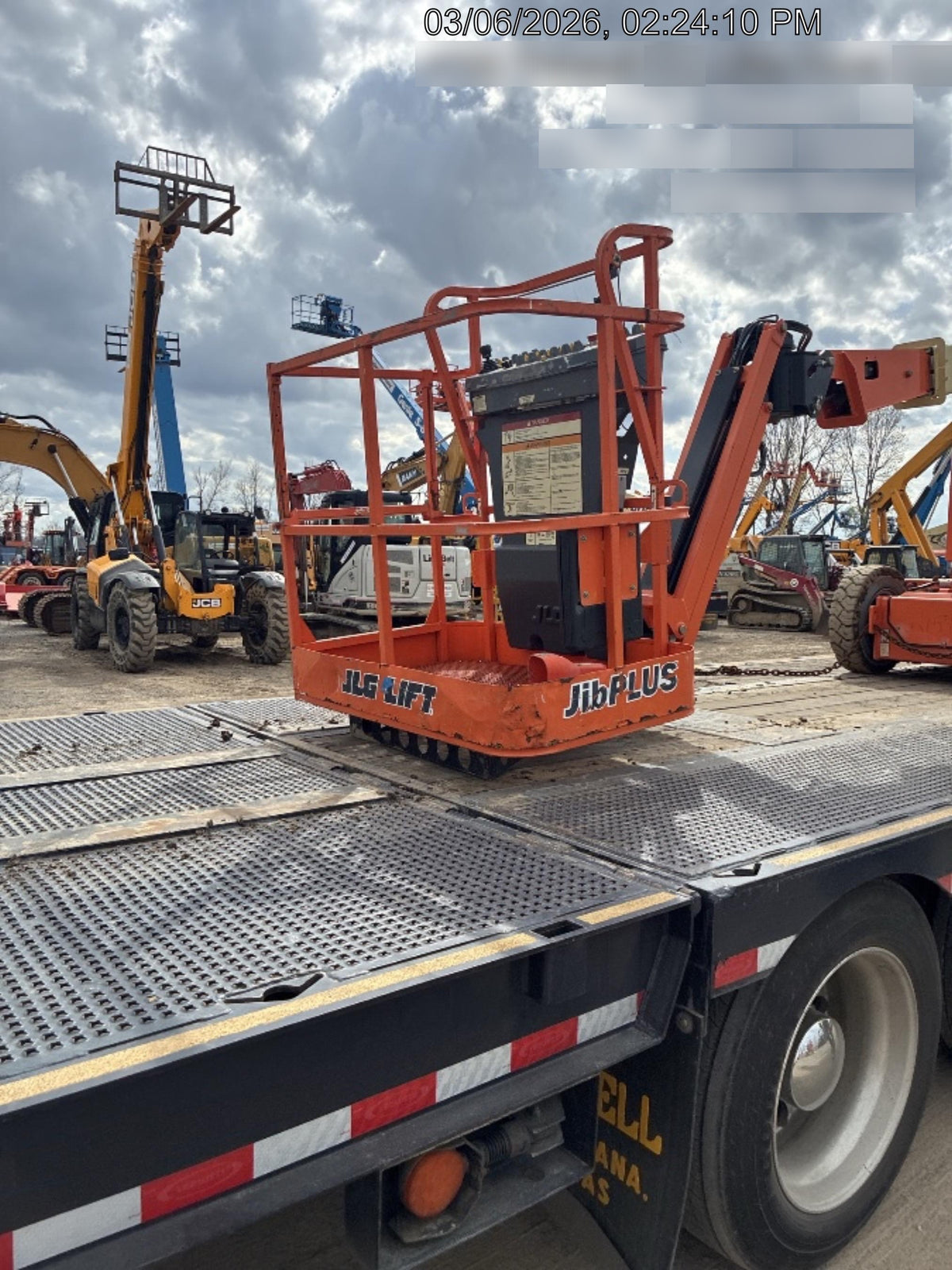 2019 JLG E300AJP