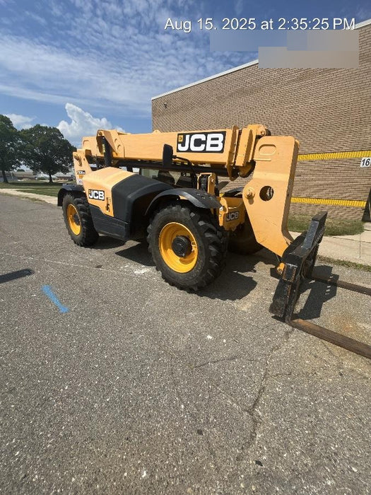 2019 JCB 506-36 Canopy, 74 HP, FF Tires, STD Worklight, Beacon, Aux Hydraulics, Lifting Eye, Back up Alarm 48" Carriage/48" Forks