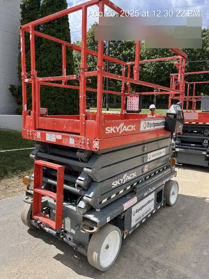 2021 SKYJACK SJ4732