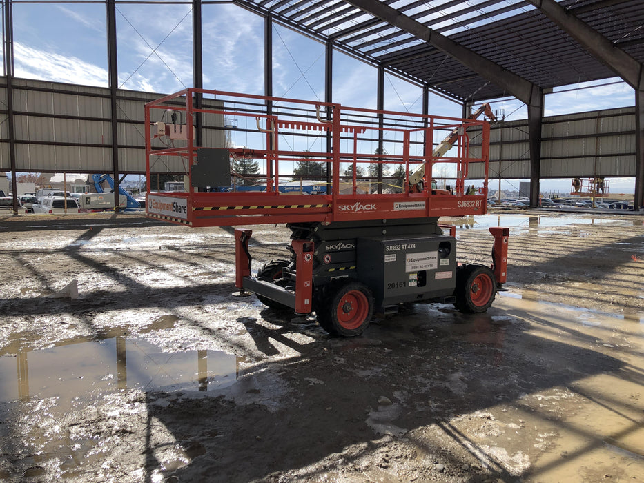 2018 SKYJACK SJ6832 RT