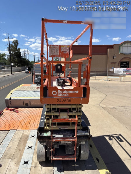 2022 JLG ES2632