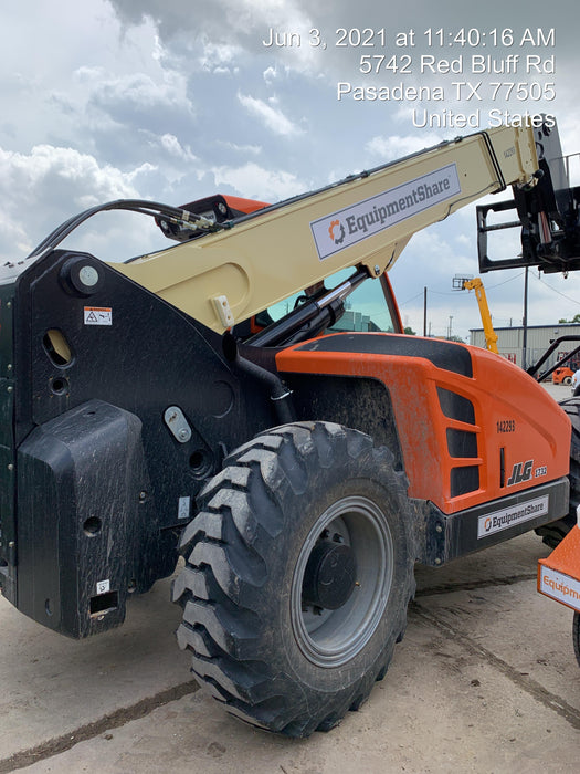 2021 JLG 1732