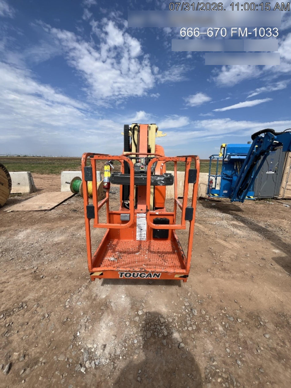 2021 JLG 26E