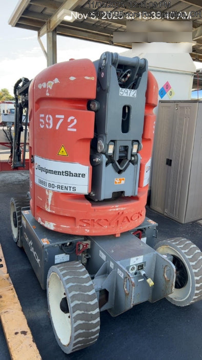 2017 SKYJACK SJ30 AJE