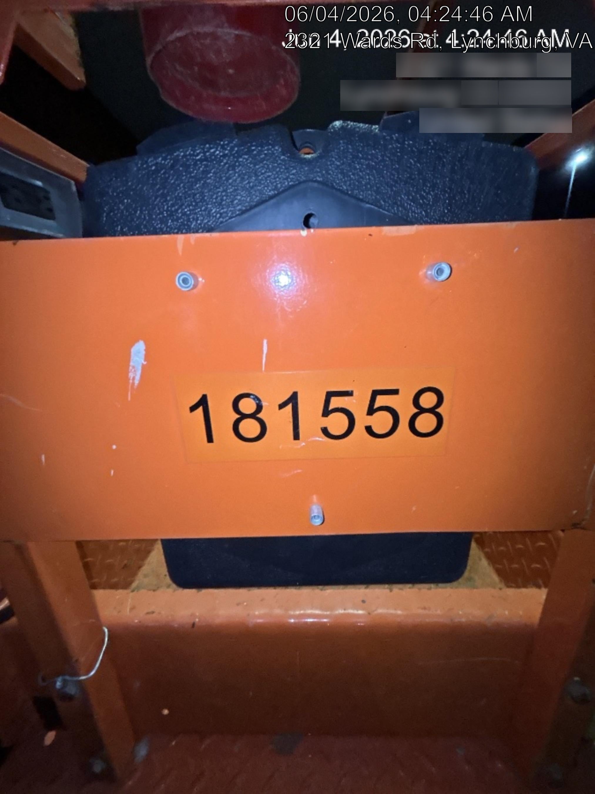 2021 JLG ES1932