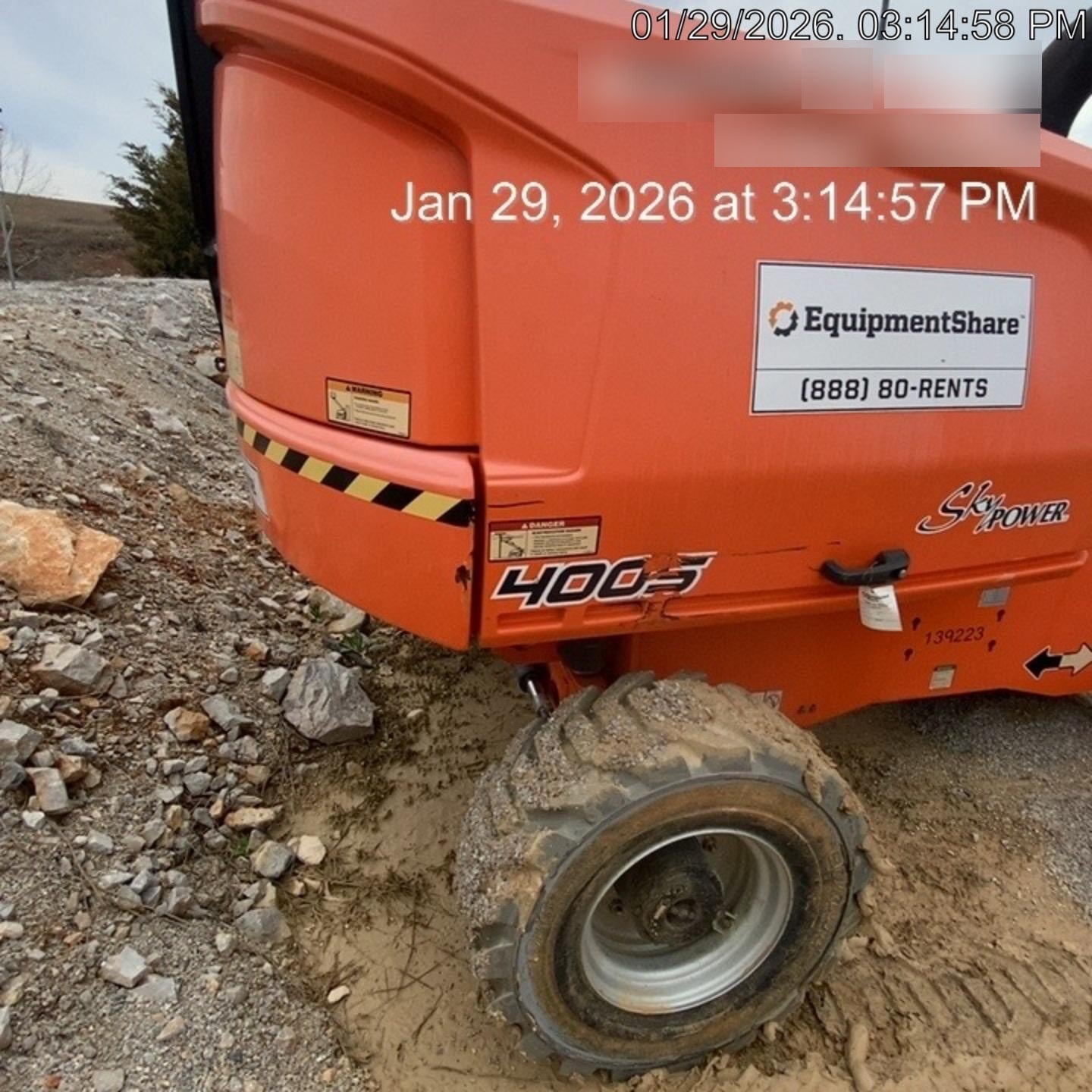 2021 JLG 400S
