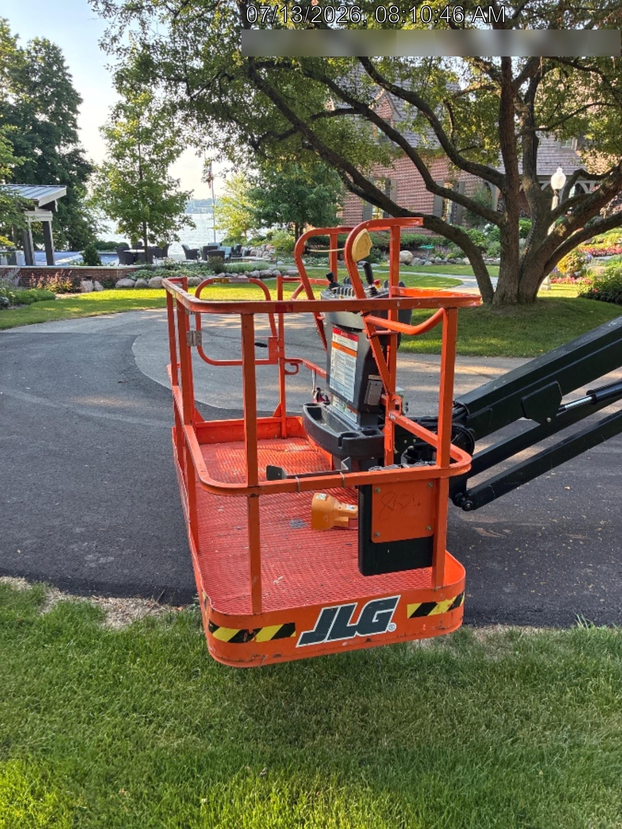 2024 JLG 660SJ